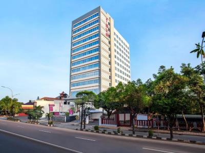 Favehotel Manahan -